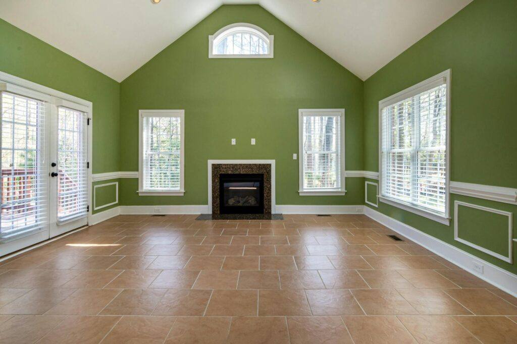 luxury vinyl tile plank flooring