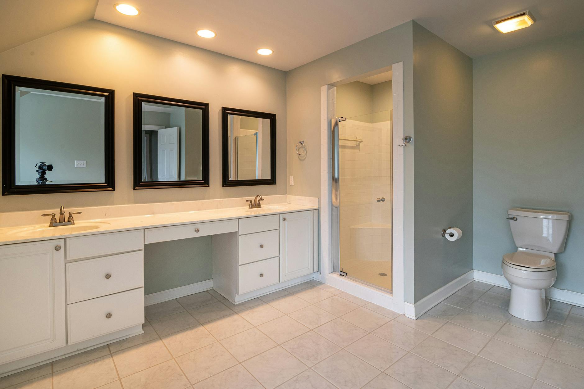 bathroom renovation cost geelong