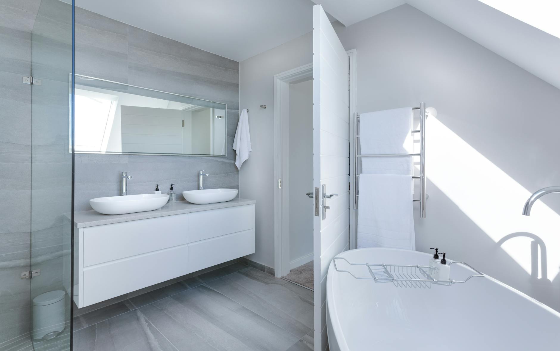 bathroom renovation cost hobart
