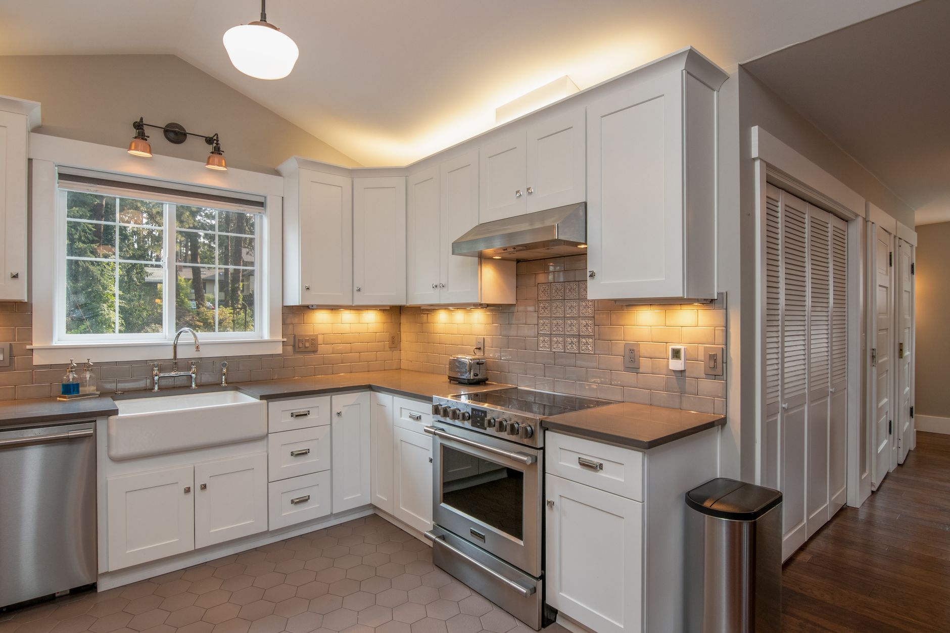 kitchen renovation cost estimator