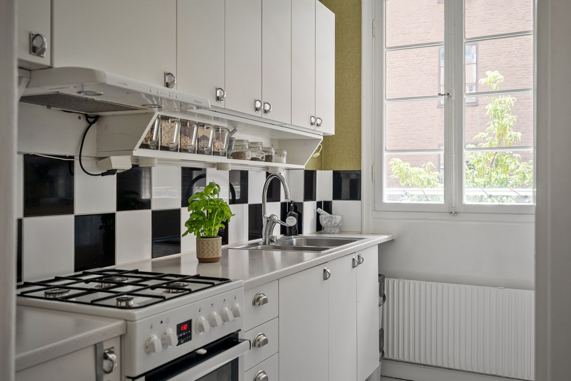 small kitchen renovation cost australia